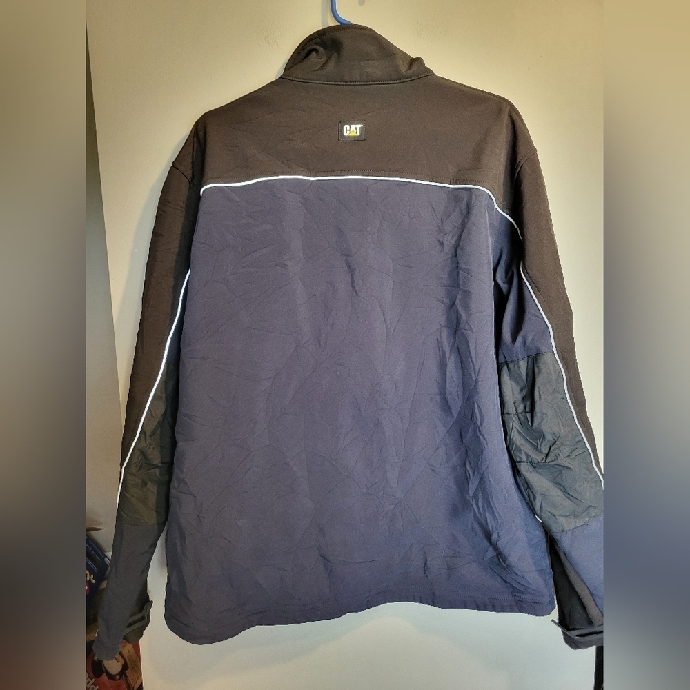 Cat Work Jacket Workwear Redefined, Size Large - Picture 3 of 8